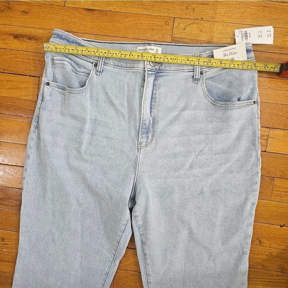 Abercrombie Fitch Flare Leg Blue Denim Jeans Size 35 - Picture 9 of 12